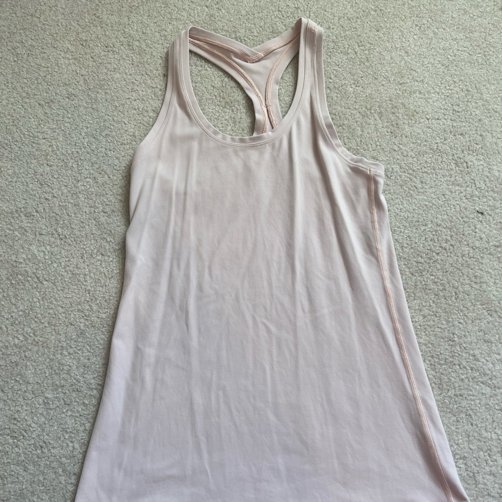 Light pink lulu tank size 6
